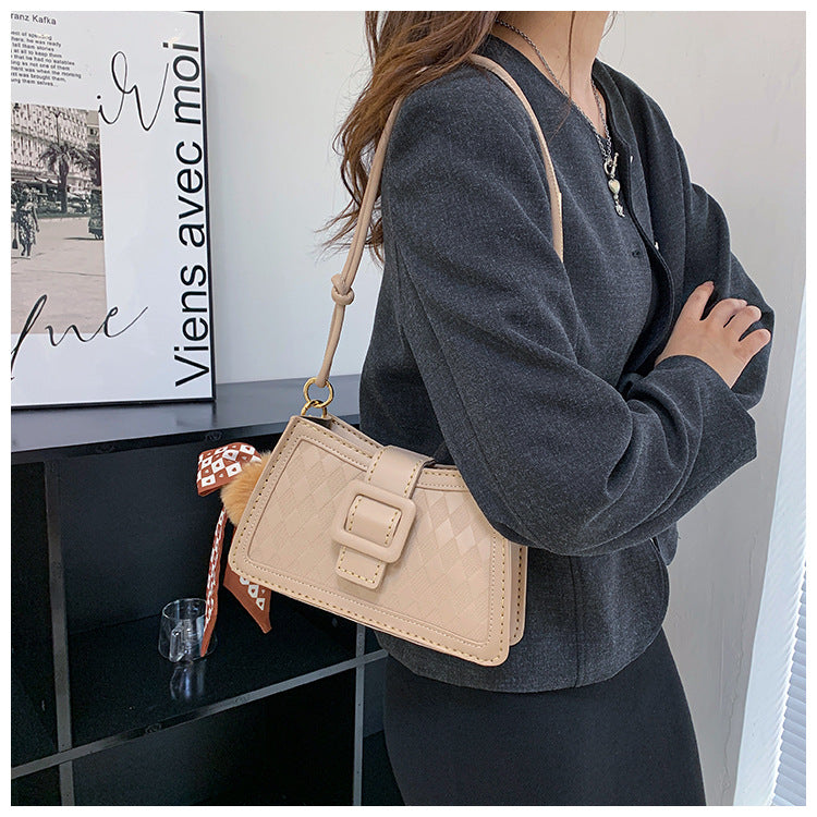 DIY Weave Buckle Bag