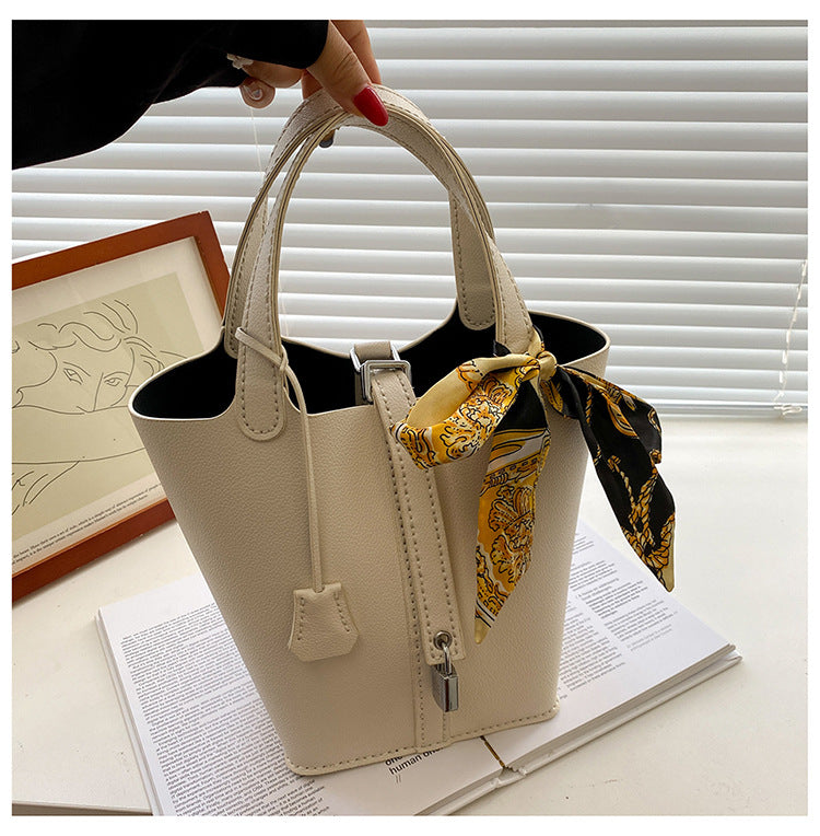 DIY Bucket Tote
