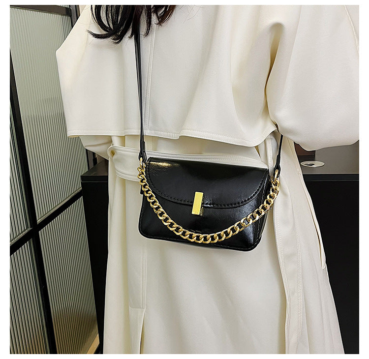 DIY Aurora Chain Crossbody