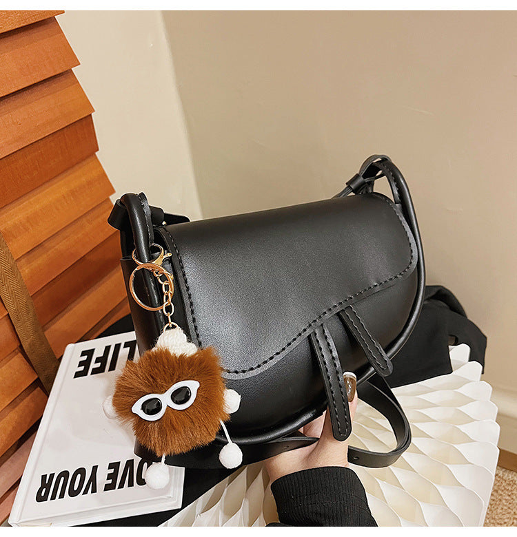 DIY Curve Saddle Bag