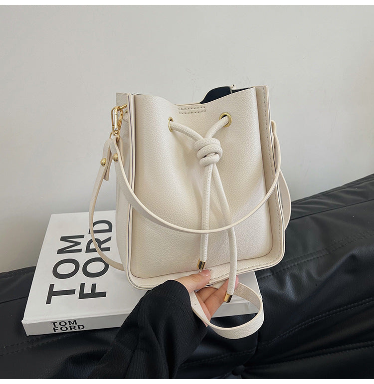 DIY Knot Bucket Bag