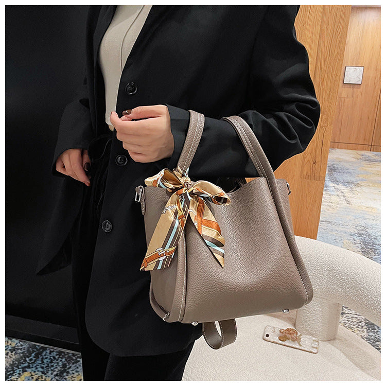 DIY Classic Bucket Handbag