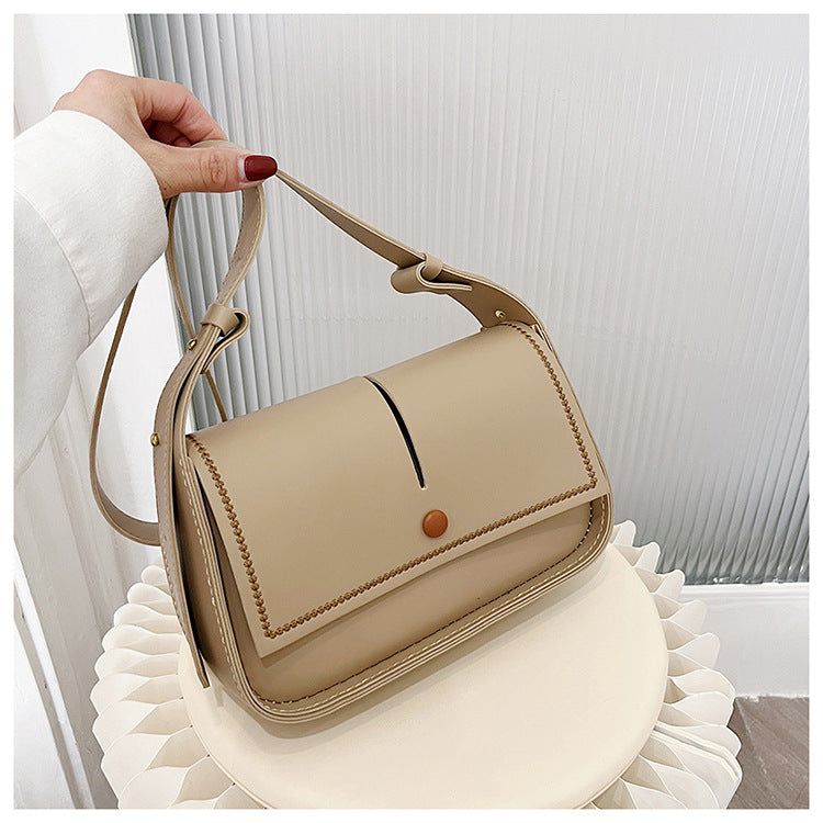 DIY Envelope Shoulder Bag