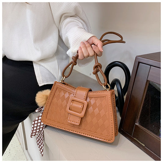 DIY Weave Buckle Bag