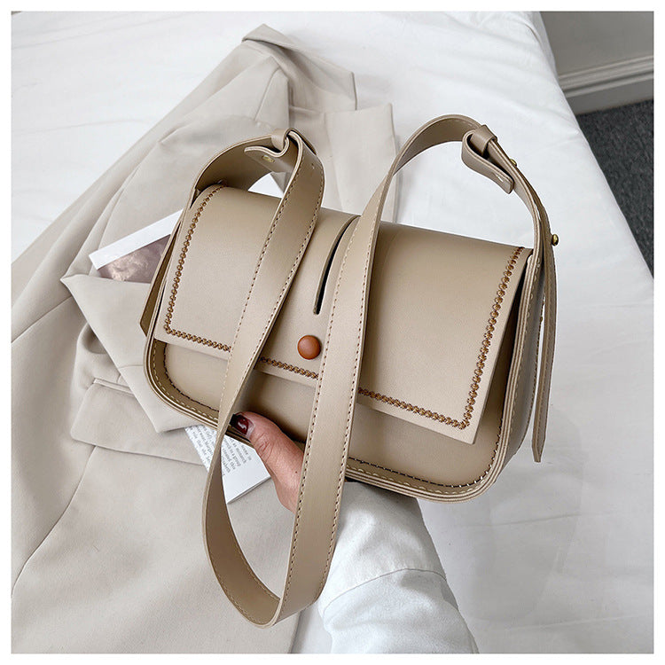 DIY Envelope Shoulder Bag