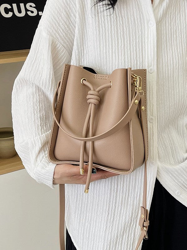 DIY Knot Bucket Bag
